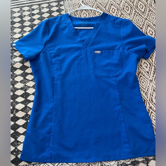 Figs Other - FIGS SCRUB TOP SIZE LARGE